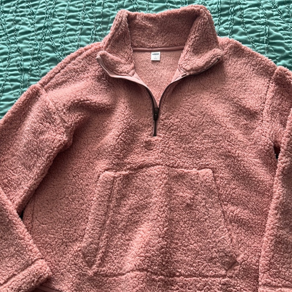 Old Navy pink color sz L fleece NWOT